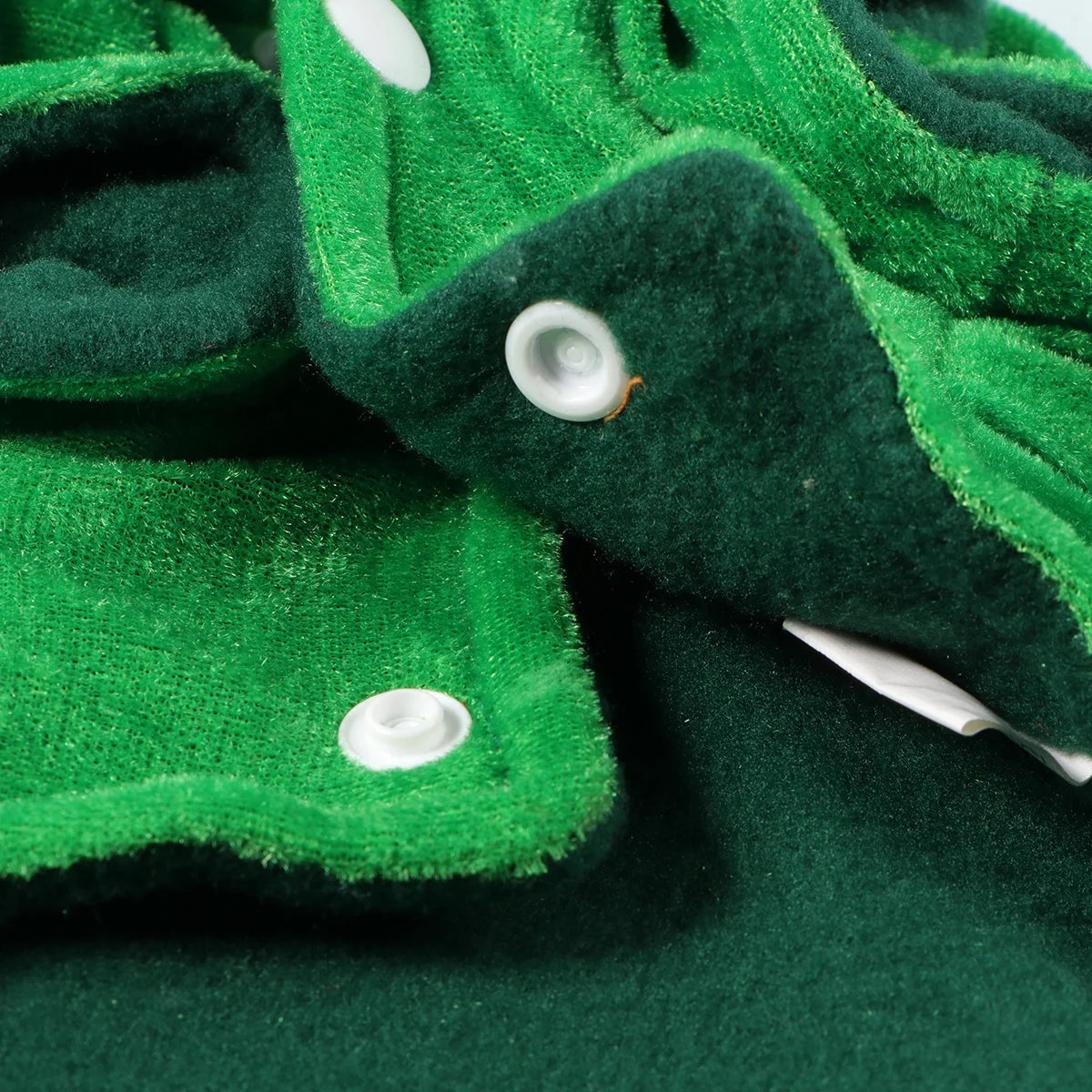 1Set Christmas Pet Clothes Dog Puppy Cape Hat Adorable Xmas Costume for Cosplay Party and Photos Pet Christmas Costume